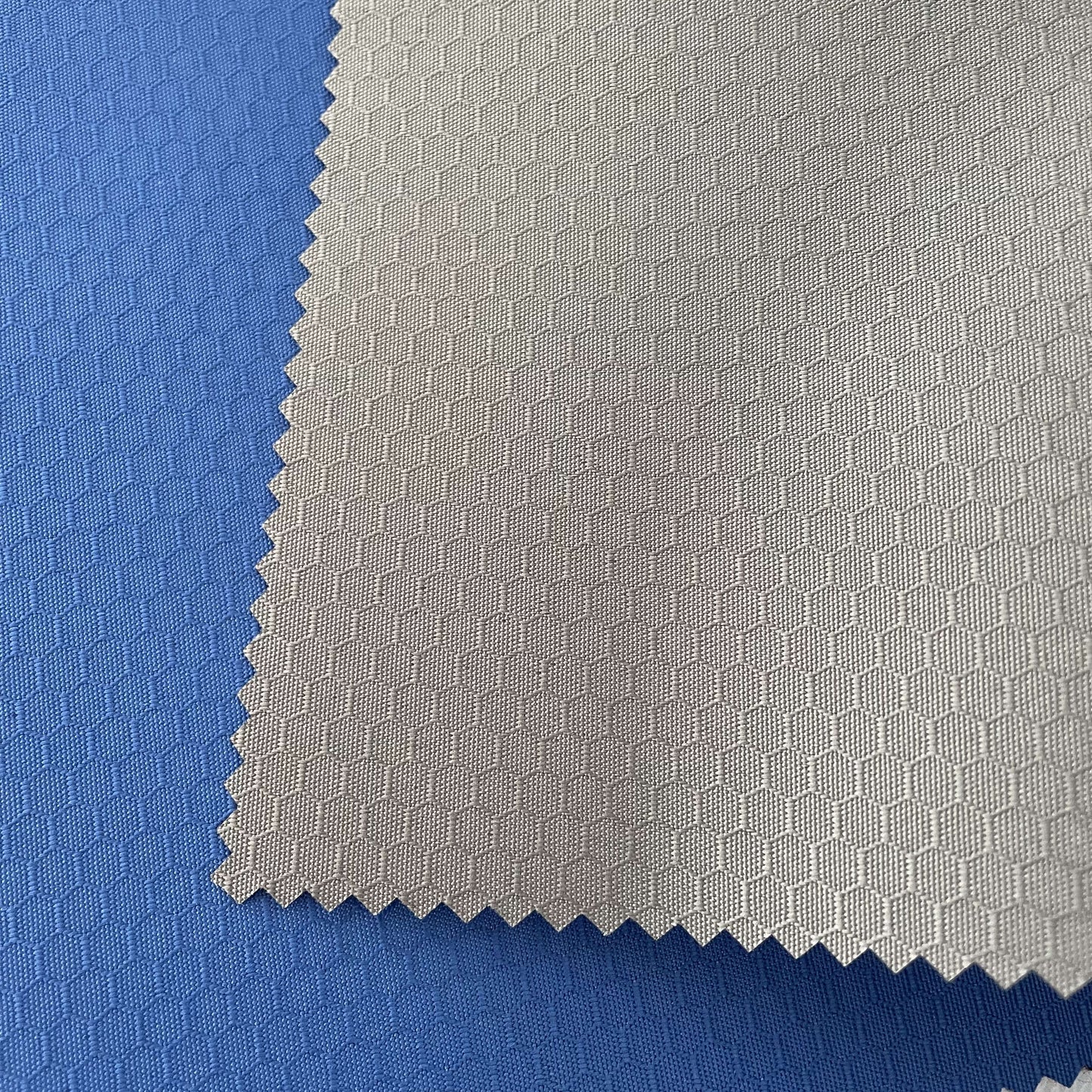 Cationic oxford backpack fabric