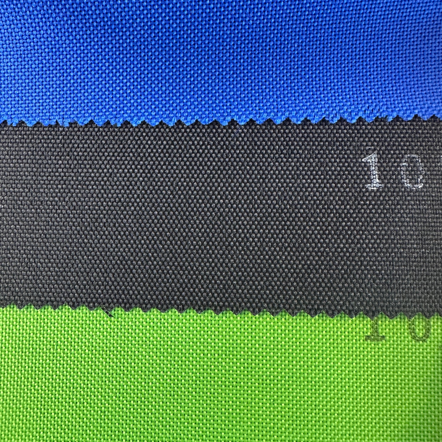 Waterproof PU coated 300d polyester Oxford fabric for luggage